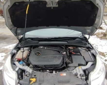 Серый Форд Фокус, объемом двигателя 1.6 л и пробегом 136 тыс. км за 7500 $, фото 8 на Automoto.ua