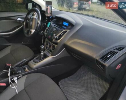 Серый Форд Фокус, объемом двигателя 1.56 л и пробегом 249 тыс. км за 7800 $, фото 8 на Automoto.ua