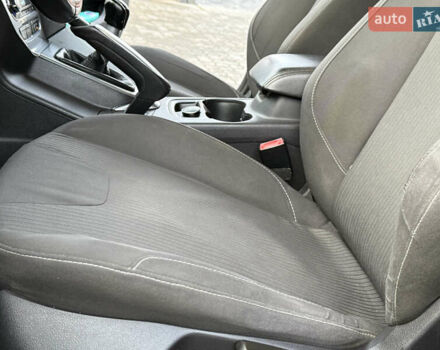 Серый Форд Фокус, объемом двигателя 1.6 л и пробегом 228 тыс. км за 7850 $, фото 10 на Automoto.ua