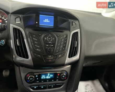 Серый Форд Фокус, объемом двигателя 1.6 л и пробегом 248 тыс. км за 7999 $, фото 29 на Automoto.ua