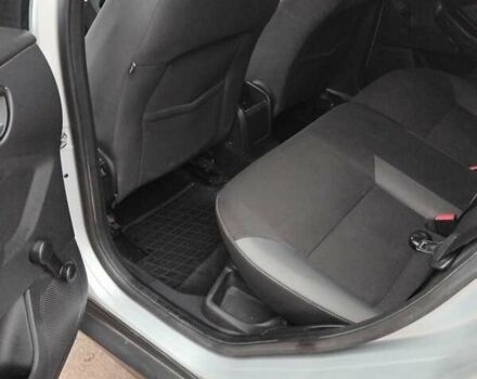 Сірий Форд Фокус, об'ємом двигуна 1.6 л та пробігом 273 тис. км за 7300 $, фото 7 на Automoto.ua