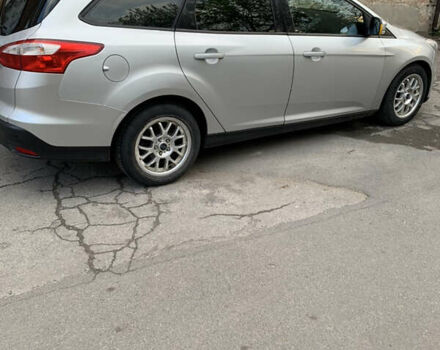 Серый Форд Фокус, объемом двигателя 1.56 л и пробегом 270 тыс. км за 7500 $, фото 9 на Automoto.ua