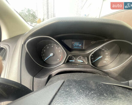 Сірий Форд Фокус, об'ємом двигуна 1.6 л та пробігом 240 тис. км за 7100 $, фото 2 на Automoto.ua