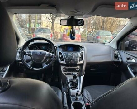 Серый Форд Фокус, объемом двигателя 1.6 л и пробегом 306 тыс. км за 7100 $, фото 7 на Automoto.ua