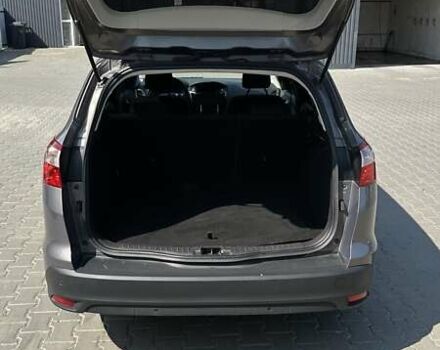 Серый Форд Фокус, объемом двигателя 1.6 л и пробегом 202 тыс. км за 8100 $, фото 11 на Automoto.ua