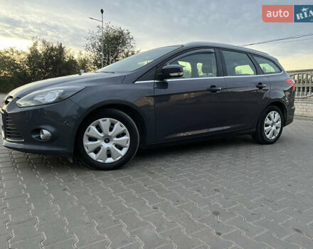 Сірий Форд Фокус, об'ємом двигуна 1.6 л та пробігом 249 тис. км за 7399 $, фото 2 на Automoto.ua