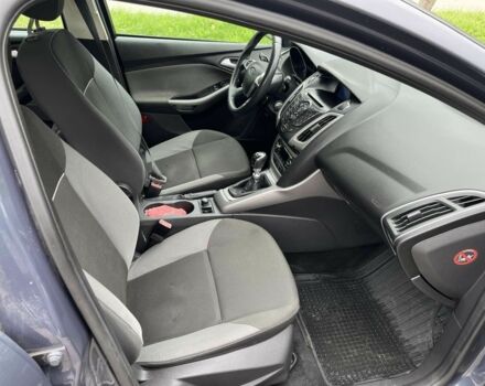 Сірий Форд Фокус, об'ємом двигуна 1.6 л та пробігом 250 тис. км за 6600 $, фото 22 на Automoto.ua