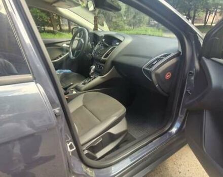 Сірий Форд Фокус, об'ємом двигуна 2 л та пробігом 275 тис. км за 8199 $, фото 6 на Automoto.ua