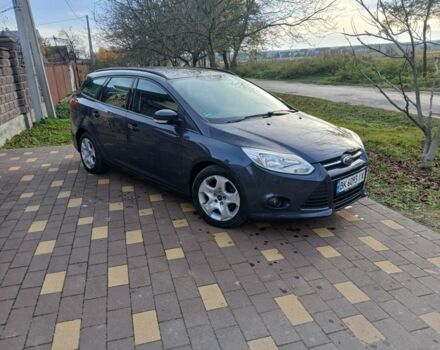 Серый Форд Фокус, объемом двигателя 1.6 л и пробегом 260 тыс. км за 7200 $, фото 3 на Automoto.ua