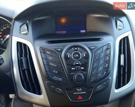 Серый Форд Фокус, объемом двигателя 1.56 л и пробегом 240 тыс. км за 7500 $, фото 68 на Automoto.ua