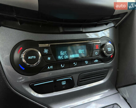 Серый Форд Фокус, объемом двигателя 2 л и пробегом 265 тыс. км за 6900 $, фото 37 на Automoto.ua