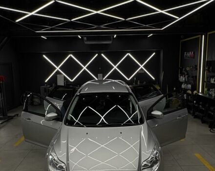 Серый Форд Фокус, объемом двигателя 1.6 л и пробегом 271 тыс. км за 6999 $, фото 1 на Automoto.ua