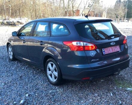 Серый Форд Фокус, объемом двигателя 1 л и пробегом 253 тыс. км за 5000 $, фото 17 на Automoto.ua
