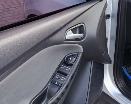 Сірий Форд Фокус, об'ємом двигуна 1.56 л та пробігом 262 тис. км за 7750 $, фото 2 на Automoto.ua