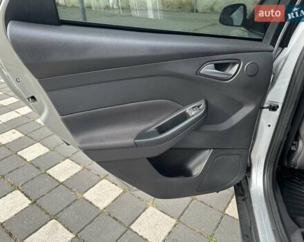 Серый Форд Фокус, объемом двигателя 1.6 л и пробегом 194 тыс. км за 8250 $, фото 29 на Automoto.ua