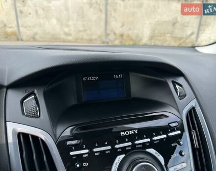 Серый Форд Фокус, объемом двигателя 1.6 л и пробегом 194 тыс. км за 8250 $, фото 25 на Automoto.ua