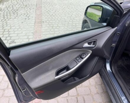 Серый Форд Фокус, объемом двигателя 1.6 л и пробегом 260 тыс. км за 7200 $, фото 13 на Automoto.ua