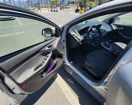 Серый Форд Фокус, объемом двигателя 1.56 л и пробегом 374 тыс. км за 6500 $, фото 7 на Automoto.ua