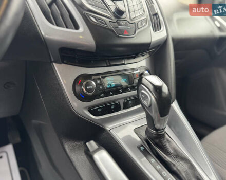 Серый Форд Фокус, объемом двигателя 2 л и пробегом 180 тыс. км за 8950 $, фото 33 на Automoto.ua