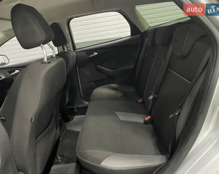 Серый Форд Фокус, объемом двигателя 1.6 л и пробегом 232 тыс. км за 7850 $, фото 30 на Automoto.ua