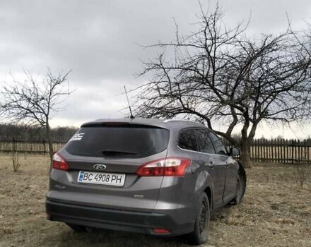 Серый Форд Фокус, объемом двигателя 1.6 л и пробегом 250 тыс. км за 2200 $, фото 4 на Automoto.ua