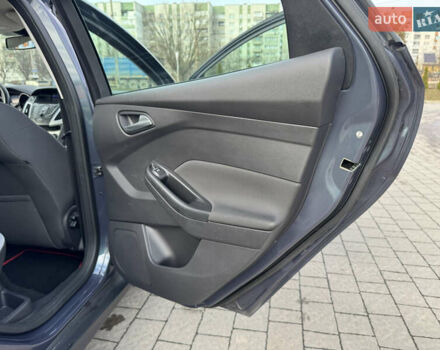 Серый Форд Фокус, объемом двигателя 1.6 л и пробегом 190 тыс. км за 8700 $, фото 49 на Automoto.ua