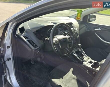 Серый Форд Фокус, объемом двигателя 1.56 л и пробегом 250 тыс. км за 7750 $, фото 7 на Automoto.ua