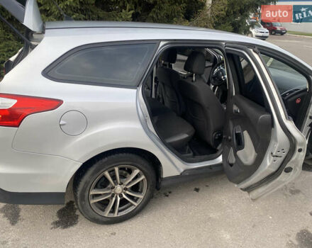 Сірий Форд Фокус, об'ємом двигуна 1.56 л та пробігом 243 тис. км за 7300 $, фото 20 на Automoto.ua