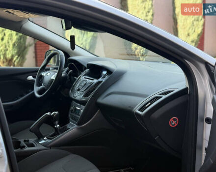 Форд Фокус 2012 в Стрые на Automoto.ua Серый Форд Фокус, объемом двигателя 1.6 л и пробегом 225 тыс. км за 8250 $, фото 45 на Automoto.ua