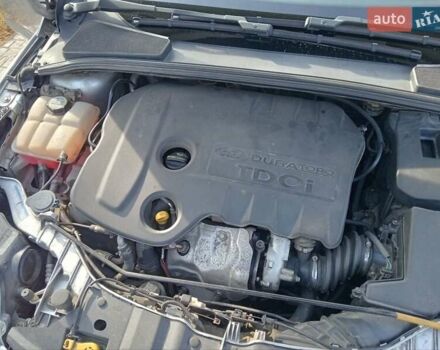 Серый Форд Фокус, объемом двигателя 1.56 л и пробегом 280 тыс. км за 6700 $, фото 16 на Automoto.ua