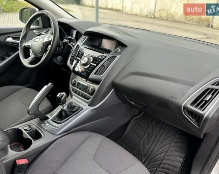 Серый Форд Фокус, объемом двигателя 1.6 л и пробегом 194 тыс. км за 8250 $, фото 40 на Automoto.ua