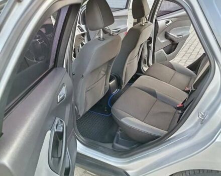 Сірий Форд Фокус, об'ємом двигуна 1.56 л та пробігом 262 тис. км за 7750 $, фото 4 на Automoto.ua