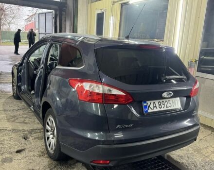 Серый Форд Фокус, объемом двигателя 1.6 л и пробегом 180 тыс. км за 3500 $, фото 1 на Automoto.ua