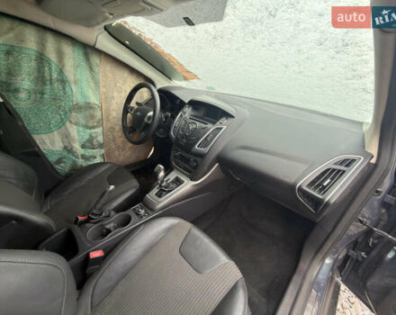 Серый Форд Фокус, объемом двигателя 1.6 л и пробегом 180 тыс. км за 2999 $, фото 11 на Automoto.ua