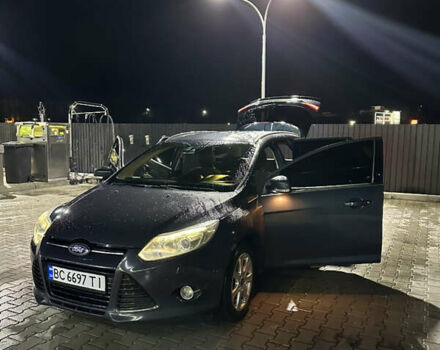 Серый Форд Фокус, объемом двигателя 1.6 л и пробегом 322 тыс. км за 8500 $, фото 5 на Automoto.ua