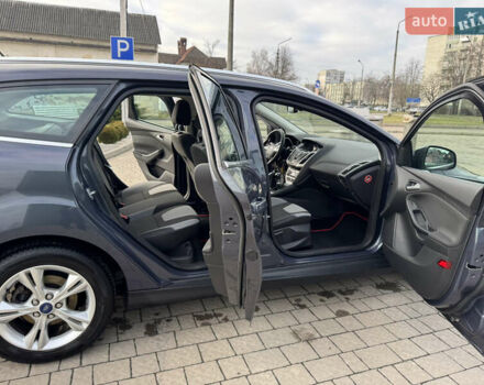 Серый Форд Фокус, объемом двигателя 1.6 л и пробегом 190 тыс. км за 8700 $, фото 36 на Automoto.ua