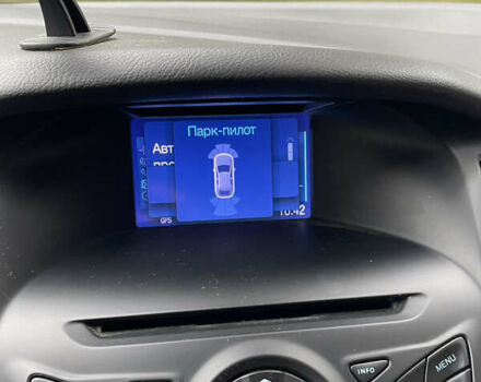 Серый Форд Фокус, объемом двигателя 1.56 л и пробегом 249 тыс. км за 8999 $, фото 8 на Automoto.ua