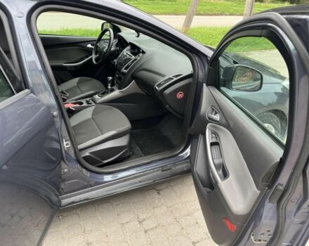 Сірий Форд Фокус, об'ємом двигуна 1.6 л та пробігом 250 тис. км за 6600 $, фото 23 на Automoto.ua