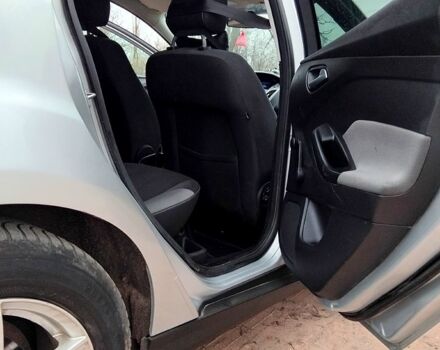 Серый Форд Фокус, объемом двигателя 1.6 л и пробегом 273 тыс. км за 7300 $, фото 12 на Automoto.ua