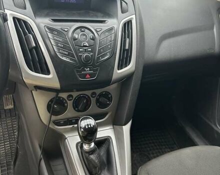 Сірий Форд Фокус, об'ємом двигуна 1.6 л та пробігом 270 тис. км за 7000 $, фото 12 на Automoto.ua