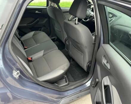 Серый Форд Фокус, объемом двигателя 1.6 л и пробегом 260 тыс. км за 7200 $, фото 16 на Automoto.ua