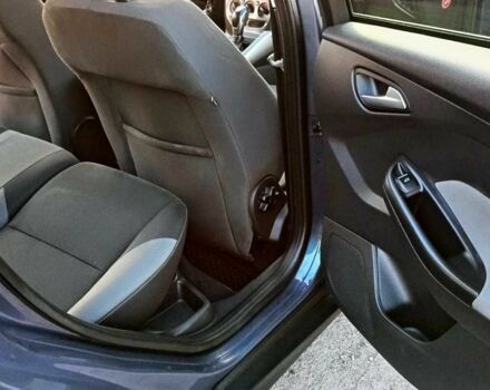 Серый Форд Фокус, объемом двигателя 1.6 л и пробегом 112 тыс. км за 6900 $, фото 12 на Automoto.ua