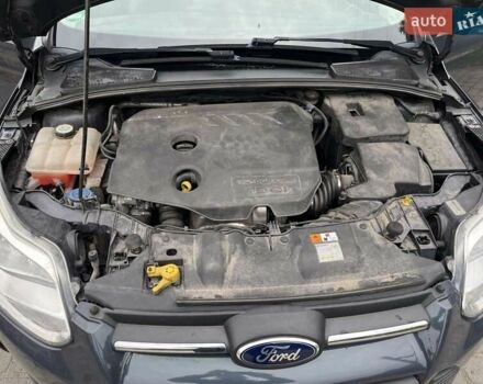 Серый Форд Фокус, объемом двигателя 1.6 л и пробегом 260 тыс. км за 7200 $, фото 18 на Automoto.ua