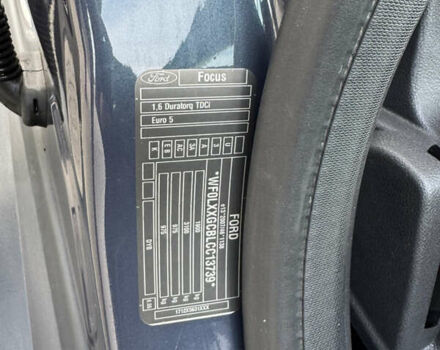 Серый Форд Фокус, объемом двигателя 1.6 л и пробегом 190 тыс. км за 8700 $, фото 52 на Automoto.ua