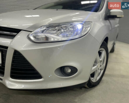 Серый Форд Фокус, объемом двигателя 1.6 л и пробегом 232 тыс. км за 7850 $, фото 6 на Automoto.ua