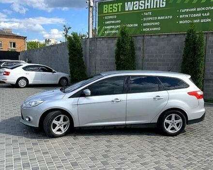 Серый Форд Фокус, объемом двигателя 1.6 л и пробегом 235 тыс. км за 7700 $, фото 1 на Automoto.ua