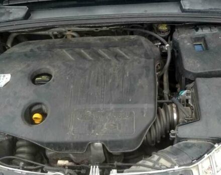 Серый Форд Фокус, объемом двигателя 1.6 л и пробегом 226 тыс. км за 8200 $, фото 12 на Automoto.ua