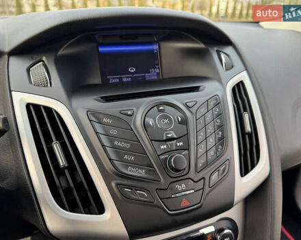 Серый Форд Фокус, объемом двигателя 1.6 л и пробегом 190 тыс. км за 8700 $, фото 43 на Automoto.ua