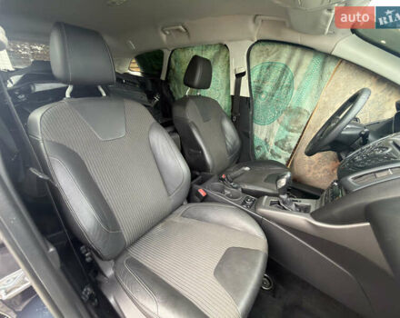 Серый Форд Фокус, объемом двигателя 1.6 л и пробегом 180 тыс. км за 2999 $, фото 12 на Automoto.ua