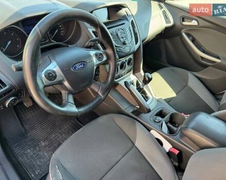 Серый Форд Фокус, объемом двигателя 1.56 л и пробегом 310 тыс. км за 6800 $, фото 7 на Automoto.ua